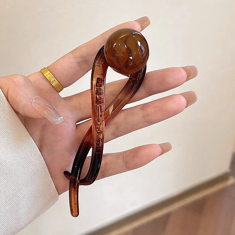 Twist Hairpin