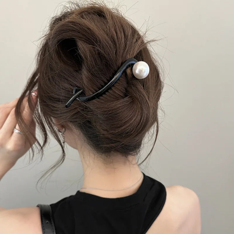 Twist Hairpin